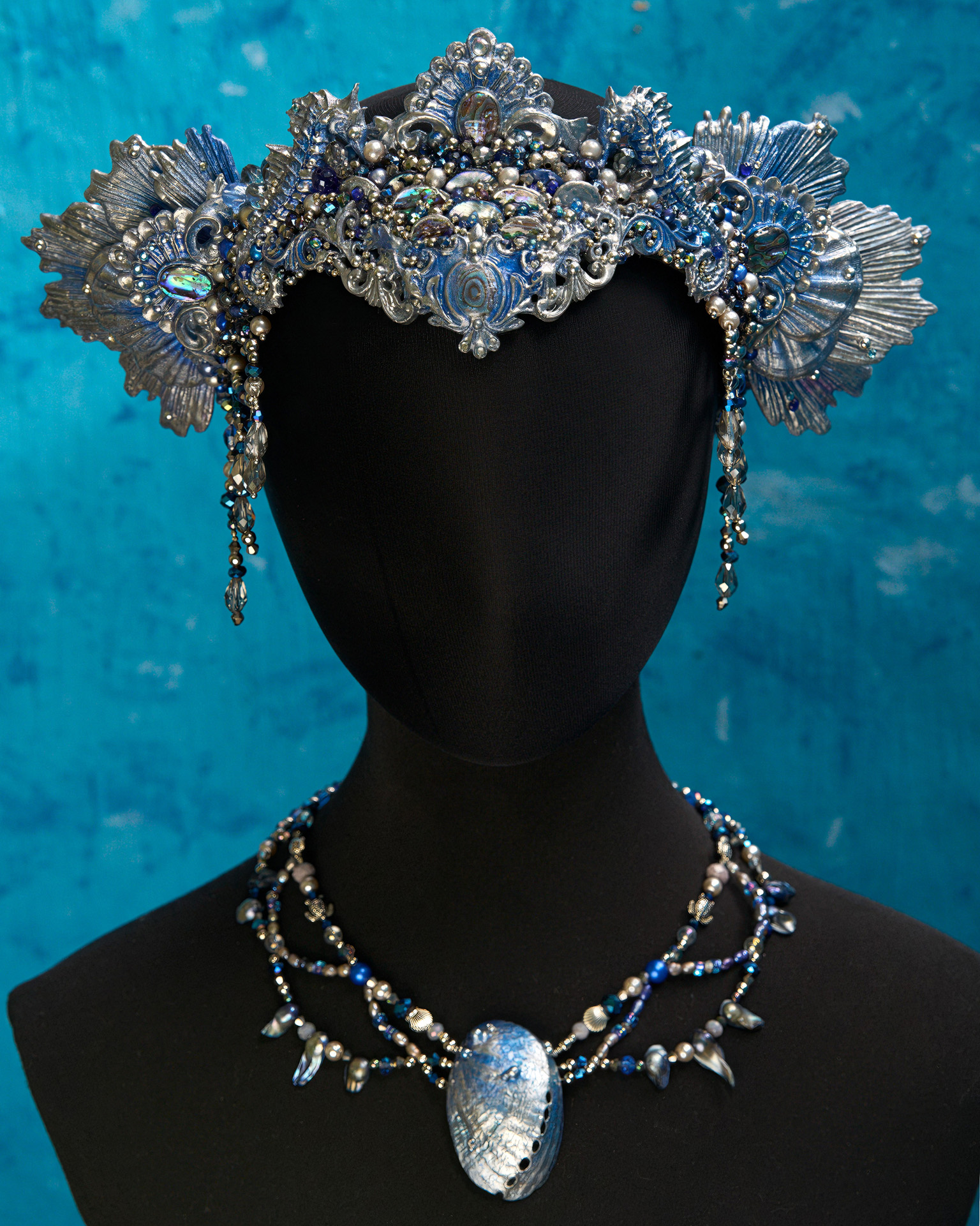 Nymera, Nymera W Necklace